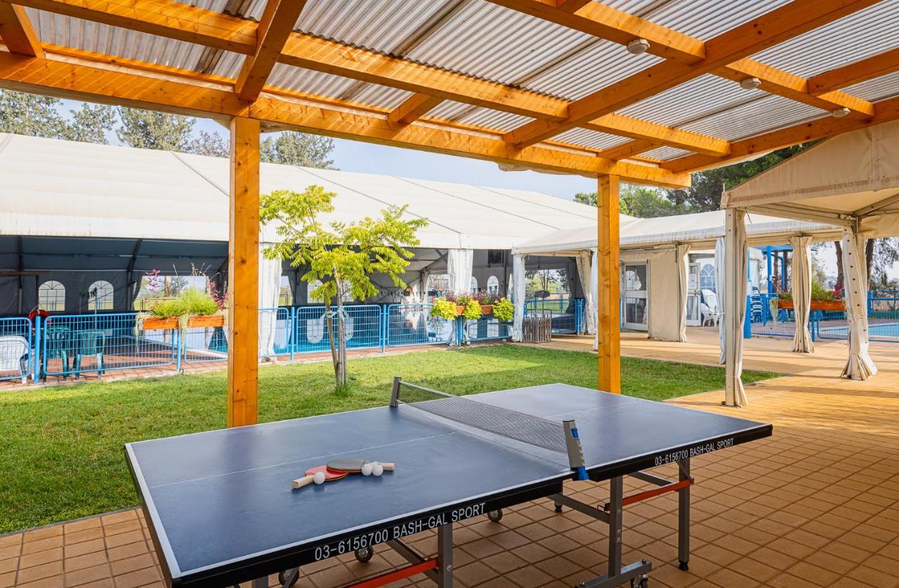 Вилла Gvulot - Kibbutz Experience Gevulot Экстерьер фото