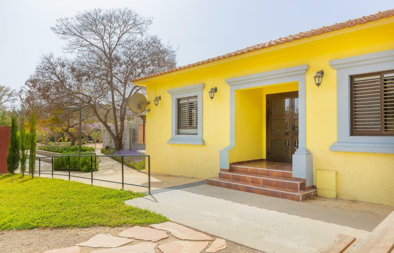 Вилла Gvulot - Kibbutz Experience Gevulot Экстерьер фото